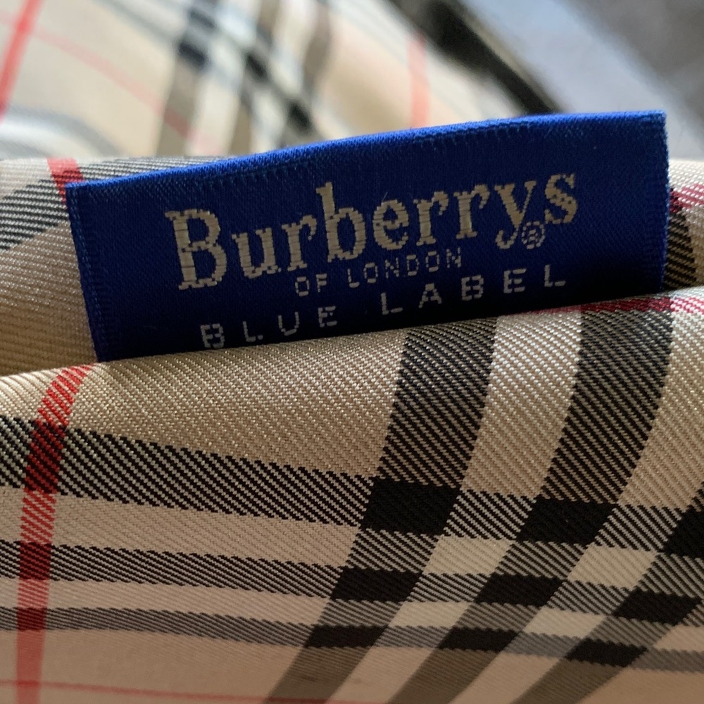 Burberrys Blue Label Nova Check Tote Bag - Picture 3 of 16